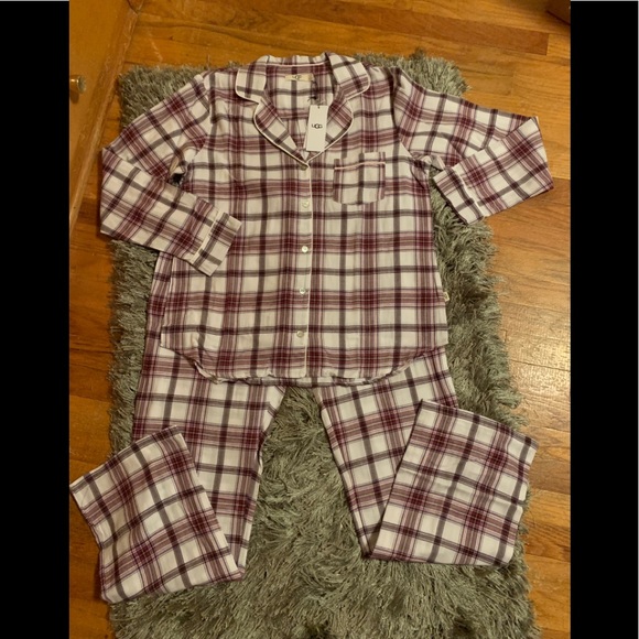 UGG Other - UGG Raven flannel pajama set maroon/purplish